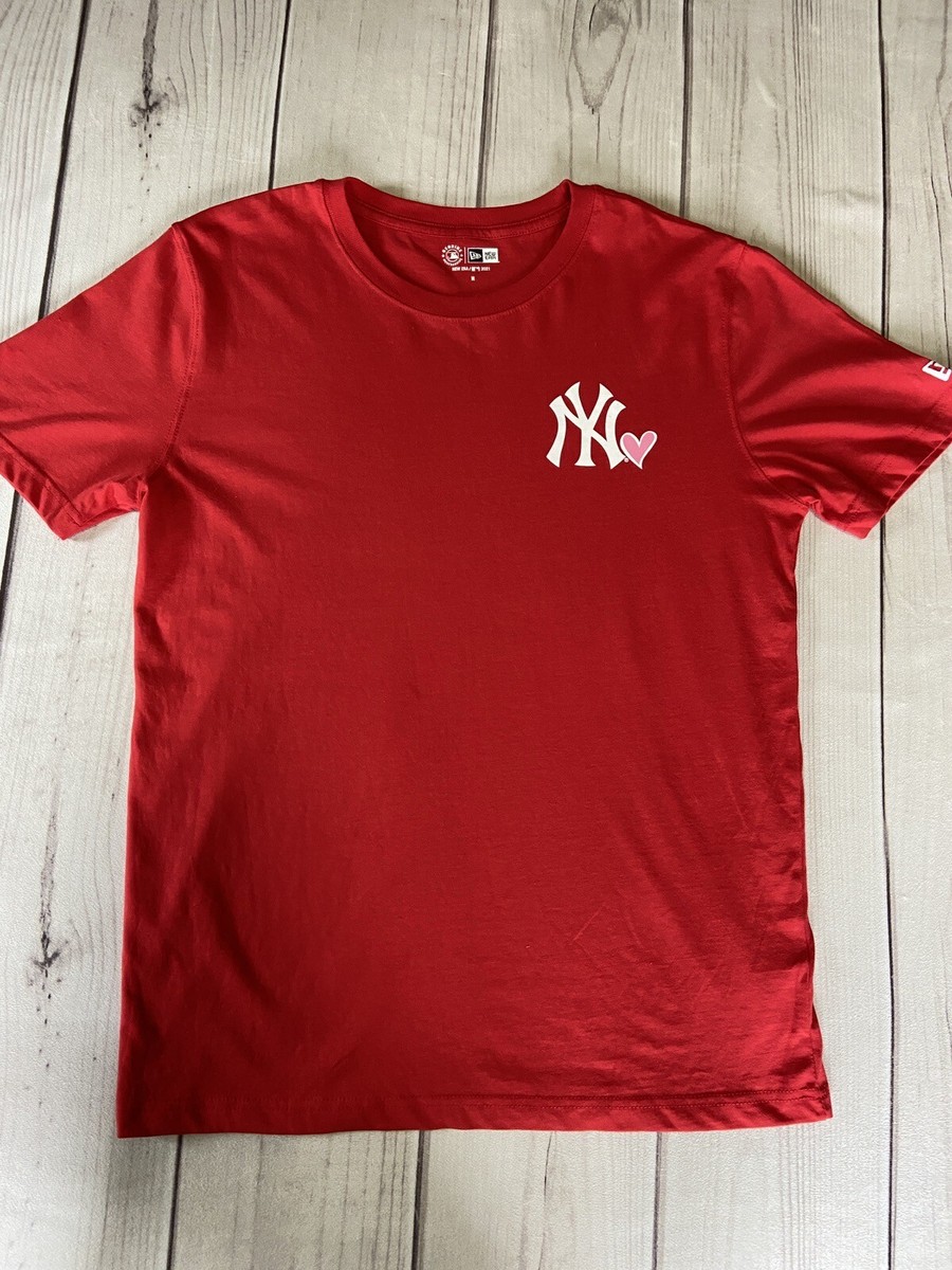NY Yankees Womens T Shirt New Era Red Heart Size M 100% Cotton - Main Image