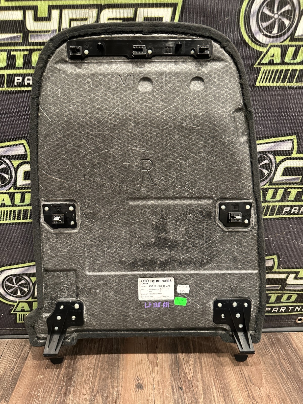 Audi R8 2017 REAR+RIGHT Carpet P/N 4S7871920