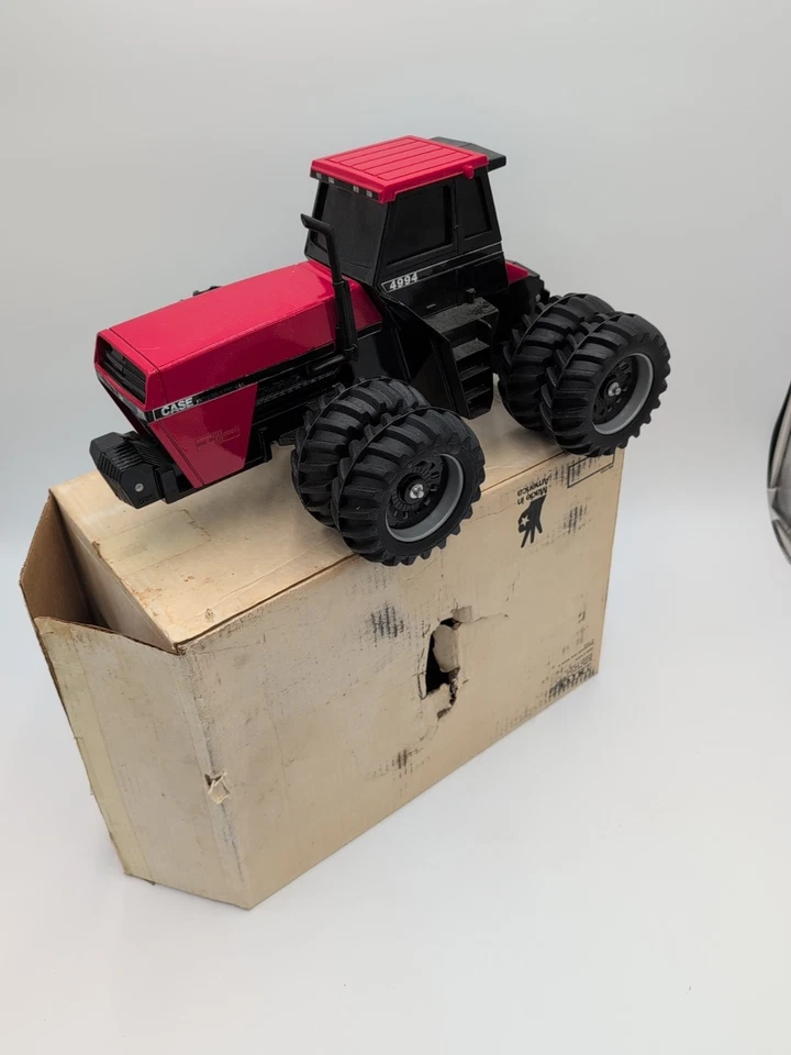 1/16 Ertl Farm Toy Case International 4994 Tractor With Duals #2 - Image 3 of 3