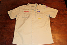 Boy Scouts of America BSA Men's Shirt Tan Medium Sewn Patches Short Sleeve