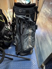 Blue Taylormade Golf Bag With Retractable Legs