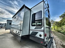 2026 Forest River Rockwood Signature TT 8337RL