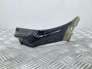 Volkswagen Scirocco 2011 Vorne rechts Halterung Kotflügel 1K8821136 MJA96924