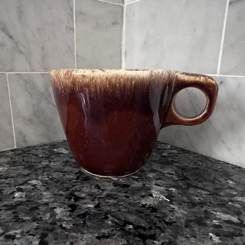 VTG HULL POTTERY BROWN DRIP GLAZE COFFEE MUG CIRCLE HANDLE