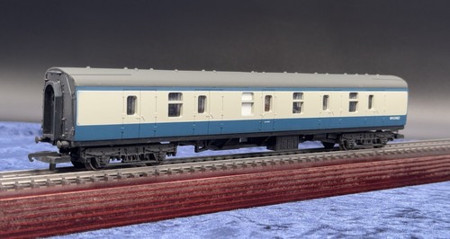 Rarität: LIMA 305343 BR Mark 1 Gepäckwagen W43462 Guard-Abteil in H0/00 DC 1:76 | Zustand: Gebraucht