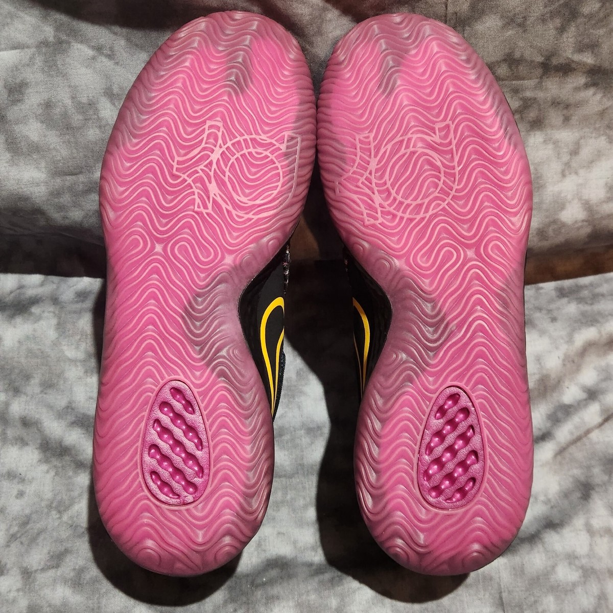 NIKE KD TREY 5 VIII BLACK PURPLE YELLOW CACTUS FLOWER CK2090-005