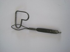 Chas M Sohneider Shoe Button Hook W/ Heart Metal Antique