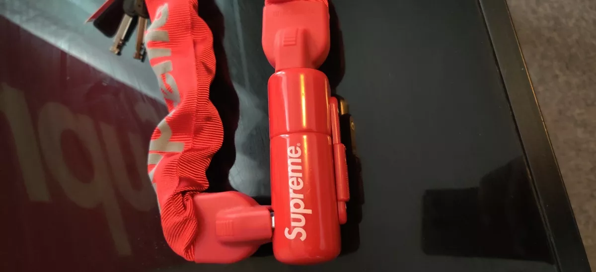 Supreme®/Kryptonite Integrated ChainLock