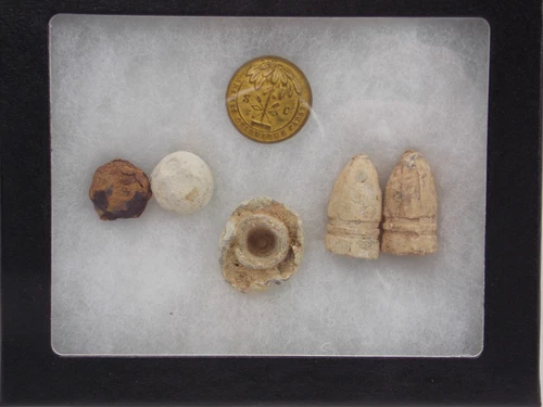 CIVIL WAR LOT OF DUG GETTYSBURG BULLETS/ SC BUTTON .69 MUSKET BALLS .58 GARDNER