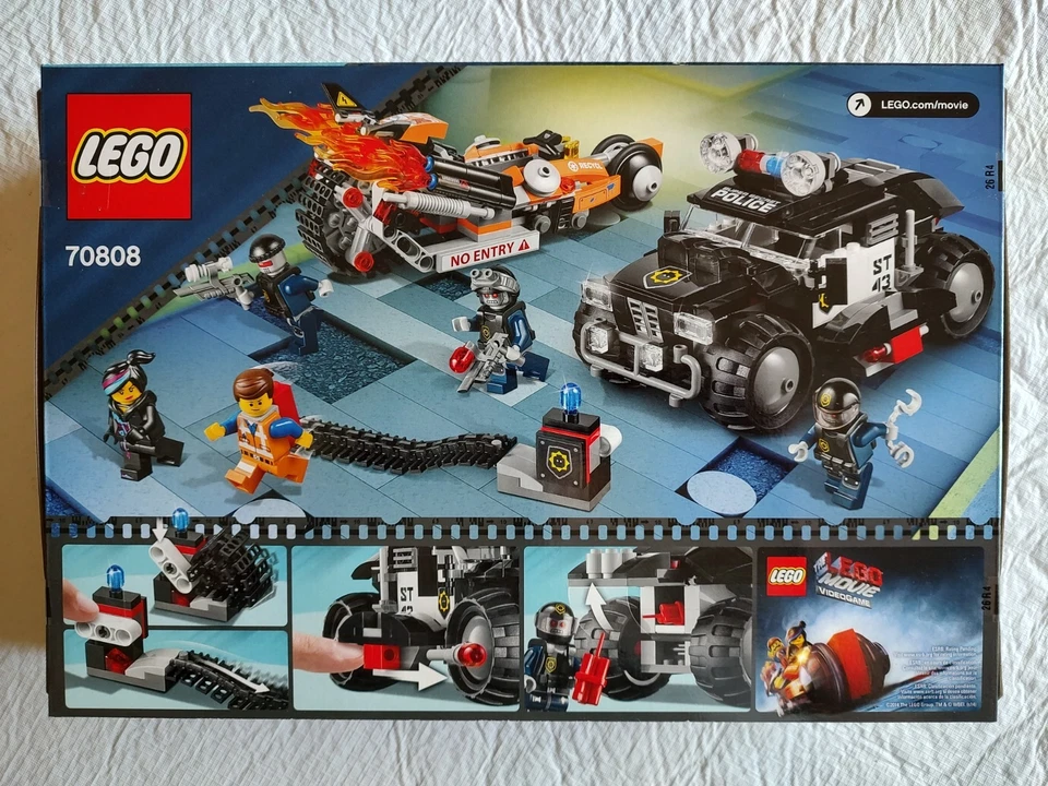 NEW Lego Movie 70808 Super Cycle Chase. (5) Figures. Lucy Wyldstyle. Robo SWAT - Image 2 of 4