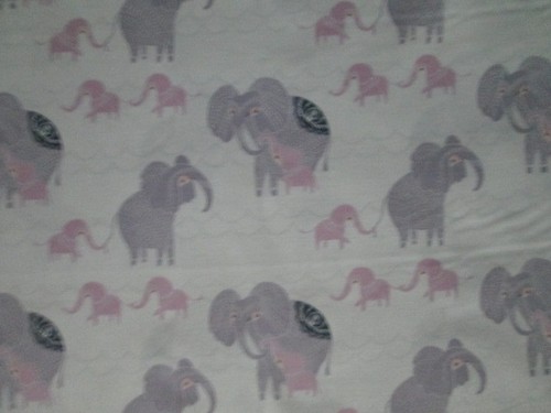 ELEPHANT BABY ELEPHANTS PINK PURPLE CREAM COTTON FABRIC FQ - Picture 3 of 7