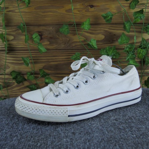 Converse Women's Classic Low Top Sneaker White Fabric 8 Medium Gently Used 2025