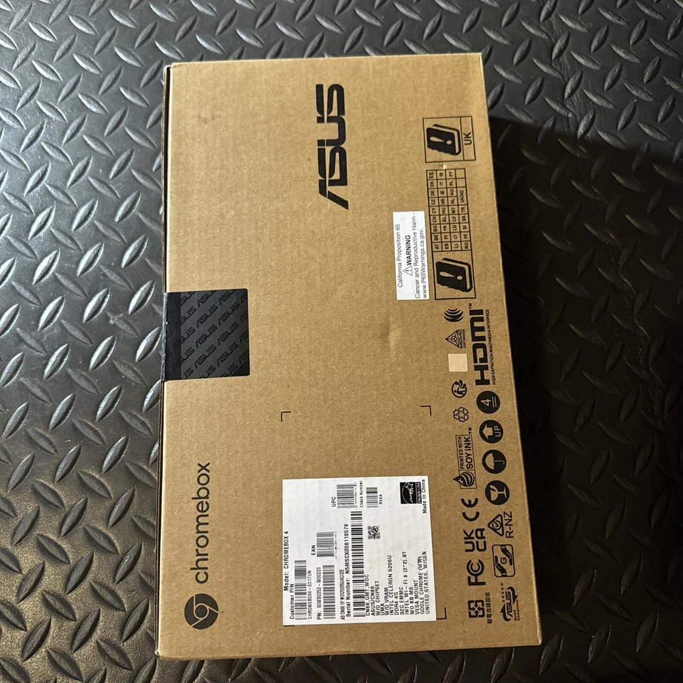 ASUS MiniPC Celeron 5205U 1.9GHz 4GB 32GB HD DP USB-C CHROMEBOX 4-GC17UN . - Image 3 of 4