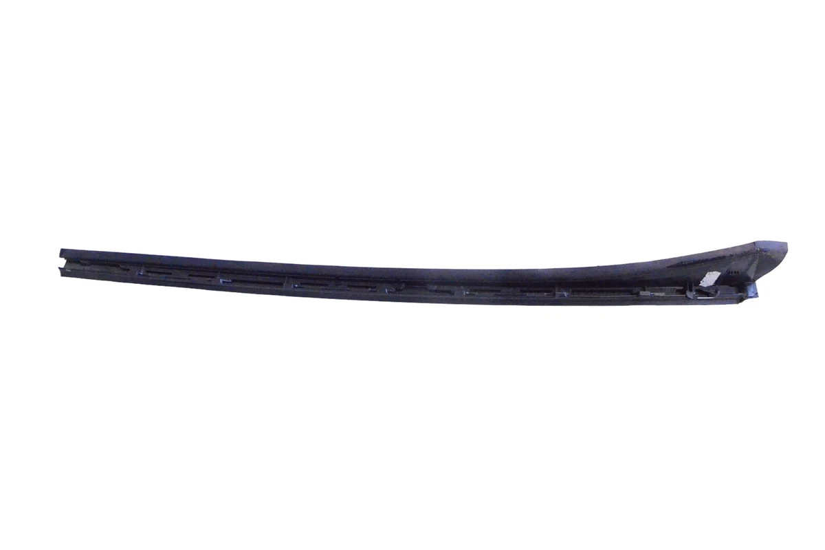 Mercedes GLC Windscreen Trim Left A2536902903 X253 2017 RHD 