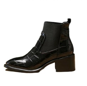 crocodile chelsea boots womens