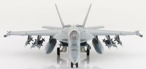 Hobby Master 1/72 F/A-18E Super Hornet "Dagger" w/ 2 x GBU-24 + decal HA5140 - Picture 5 of 7