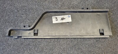 BmW E30 Covering Left 1176260