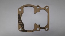 SUZUKI TS125 ER CYLINDER BASE, GASKET 11241-48700  1124148700    