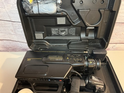 #ad Vintage Sears LXI Series VHS Video Camera Recorder Case amp; Accessories NOTTESTED $88.00
