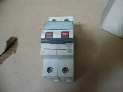 GENERAL ELECTRIC Leitungsschutzschalter ( 672276 )(EP102C02) 15kA 230/415V ,2PH - Bild 1 von 4