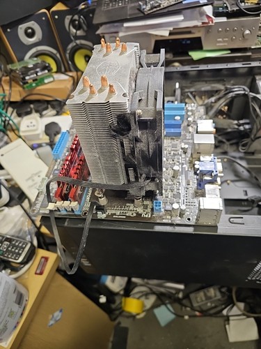 Asus M5A78L-M/USB3 Mainboard + AMD FX(tm)-8350 CPU + 8GB RAM + SHIELD + Kühlkörper - Bild 15 von 19