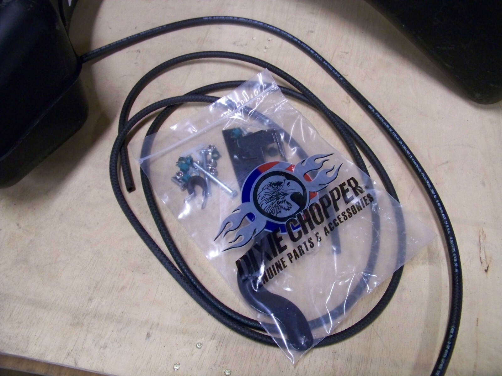 Dixie Chopper OEM Zero Turn mower Fuel Tank Kit part 902974 NEW