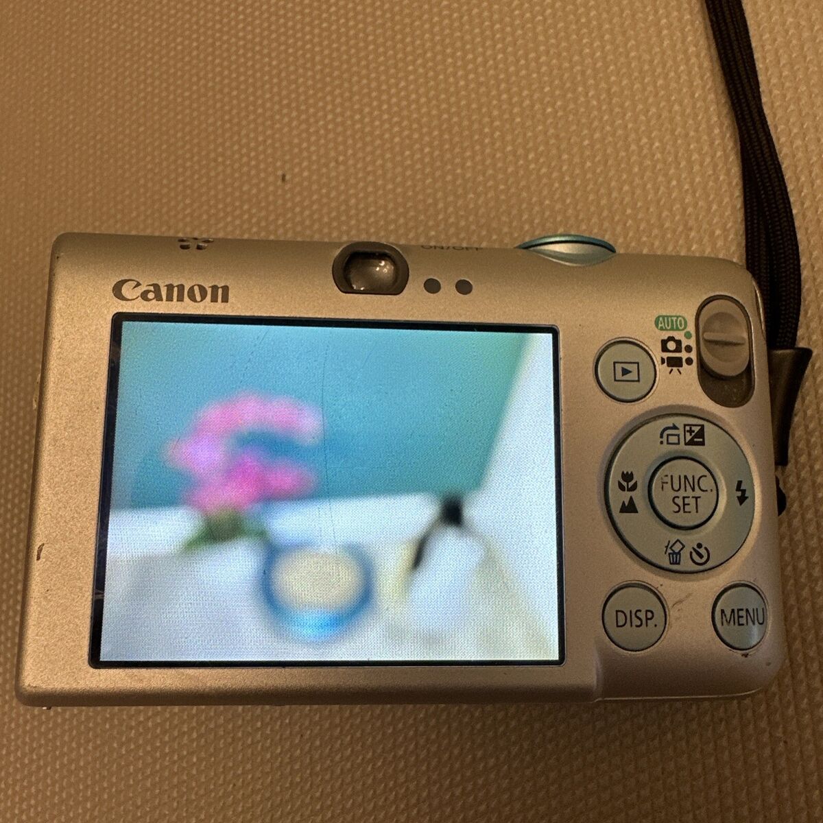 Canon PowerShot SD1200 IS ELPH 10MP Blue Digital Camera Canon PowerShot SD1200 IS ELPH 10MP Blue Digital Camera