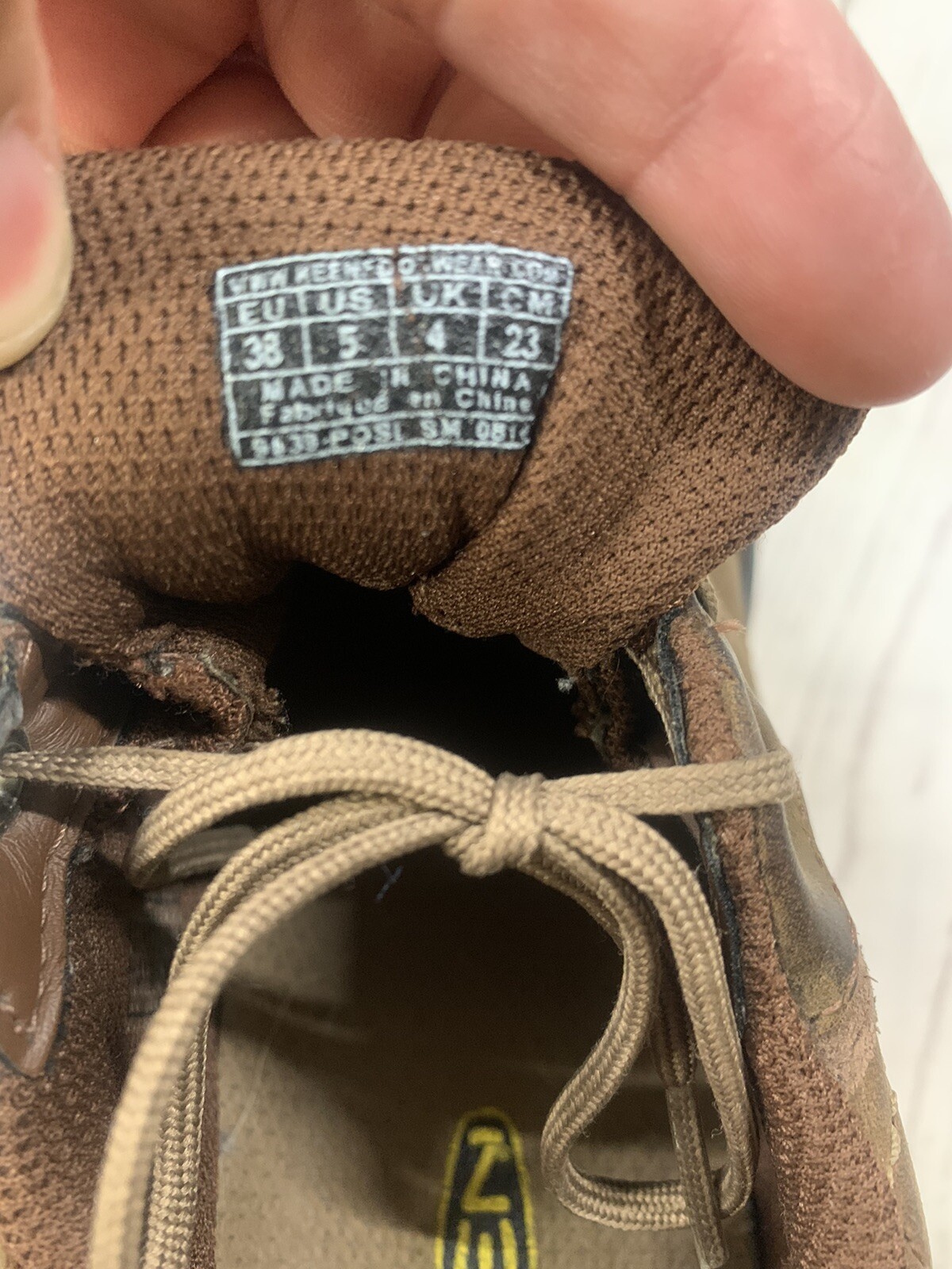 KEEN 5 Eye Brown Leather Trail Hiking Shoes Women's … Gem