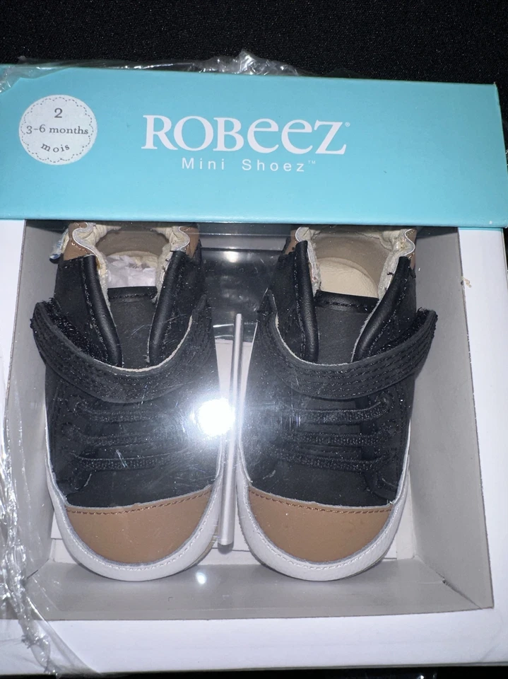 New Robeez Mini Shoes Little Boys Black And Brown 3-6 Months Baby Shoe - Изображение 2 из 4