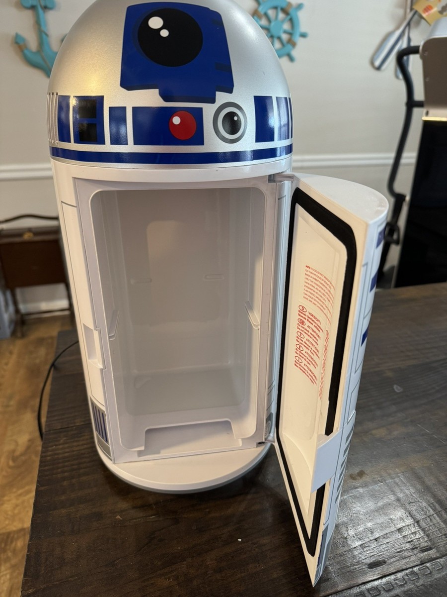 Star Wars R2D2 Mini Fridge Thermoelectric Cooler By UKONIC Holds 8