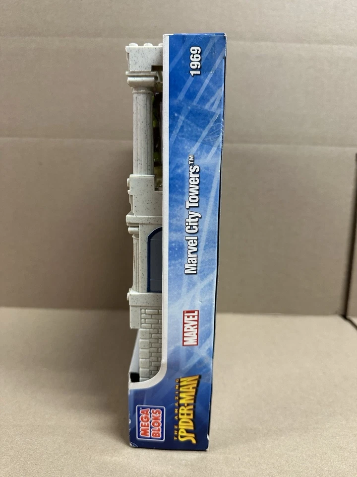 Mega Bloks 1969 The Amazing Spider-Man & Green Goblin Marvel City Towers - NEW - Image 3 of 4