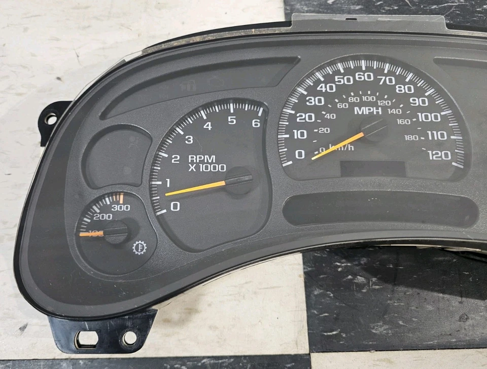 Chevy Truck 2003-2006 velocímetro grupo identificación de EE. UU. 15224142 05 AVALANCHE 2500 Foto 2 de 4