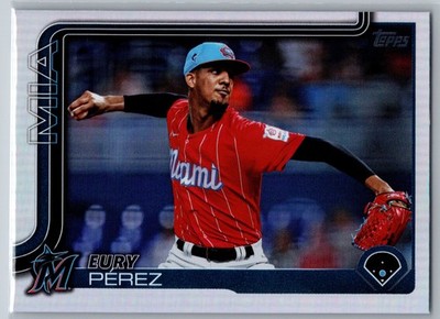 2025 Topps Eury Perez Rainbow Foil #487 Miami Marlins
