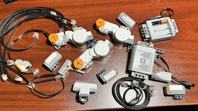 Lego Mindstorms NXT Robotics Kit