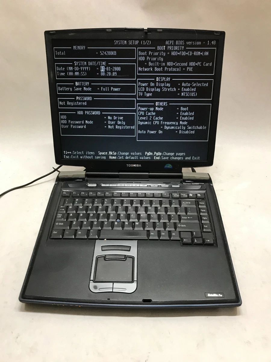PC Portable Vintage Toshiba Satellite S300CDS – Windows 95, Fonctionne Parfaitement (occasion)