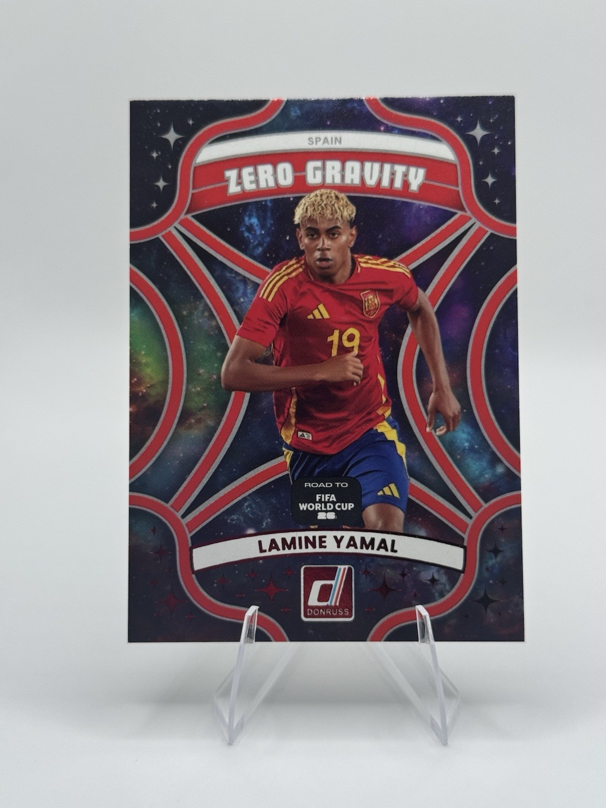 Panini 2025-26 Donruss Lamine Yamal Spain Zero Gravity Red #10