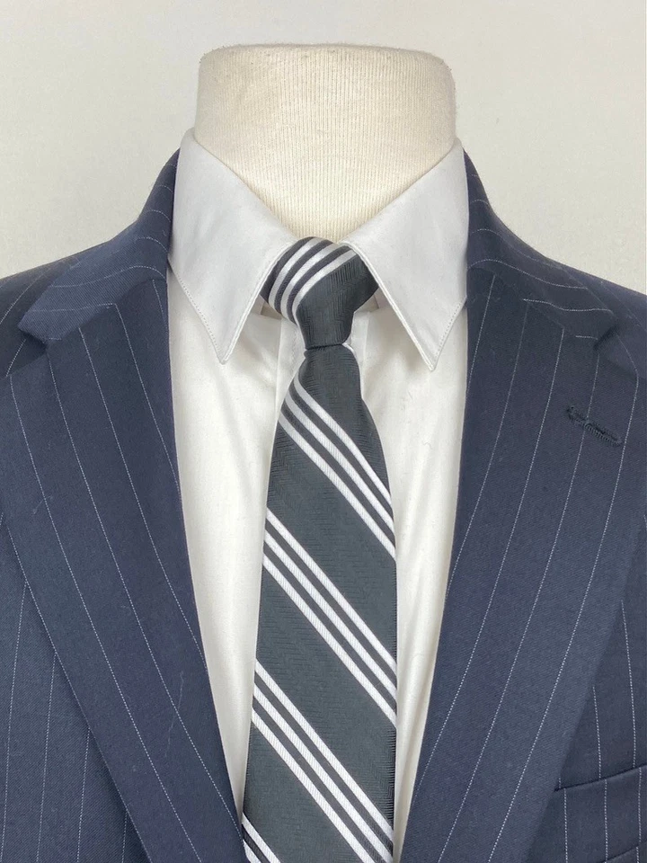 RALPH LAUREN Mens 43L Navy Stripe 100% Wool Canada 2 Piece Suit With Pants 38x30 - Image 2 of 4