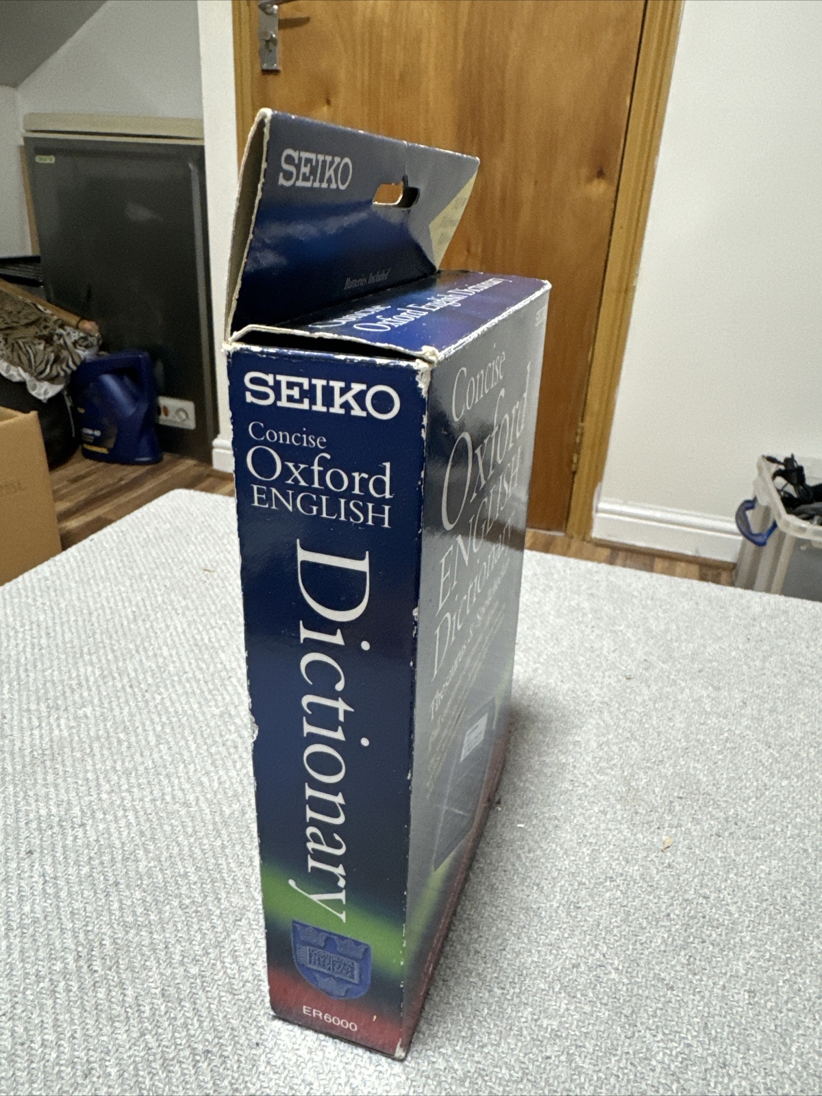 Seiko ER6000 Concise Electronic Oxford Dictionary Thesaurus