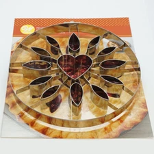 2308-0-0360 - Autumn Heart Pie Crust Cutter by Wilton