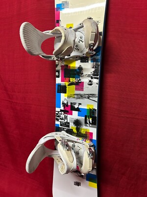 Burton Troop 151 cm snowboard matching large Burton Lexa bindings