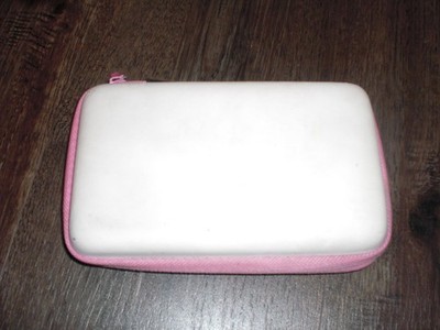 Hello Kitty Nintendo 3DS Carrying Case Pink Hard Shell Sanrio 3DS