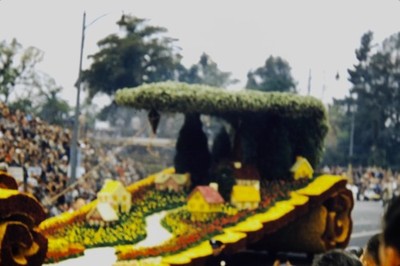 Vintage 35mm Photo Slide 1957 Red Border Pasadena Rose Parade Float Wagon Style