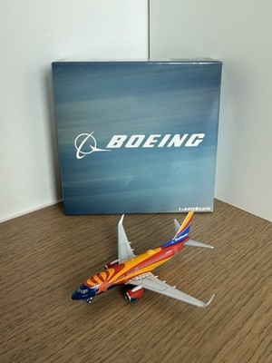 Panda Models Southwest Boeing 737-700  Arizona One  Blended Winglets 1:400