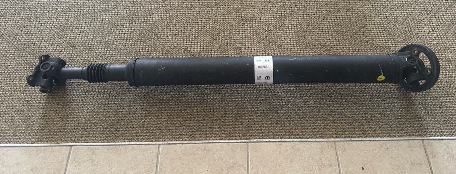 2022-2024 Jeep Wagoneer & Grand Rear Drive Shaft 68608133AB OEM 1602