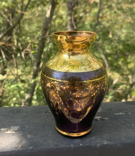 Vintage Ferro & Lazzarini  Murano Purple 22K Gold Art Glass Vase- Beautiful