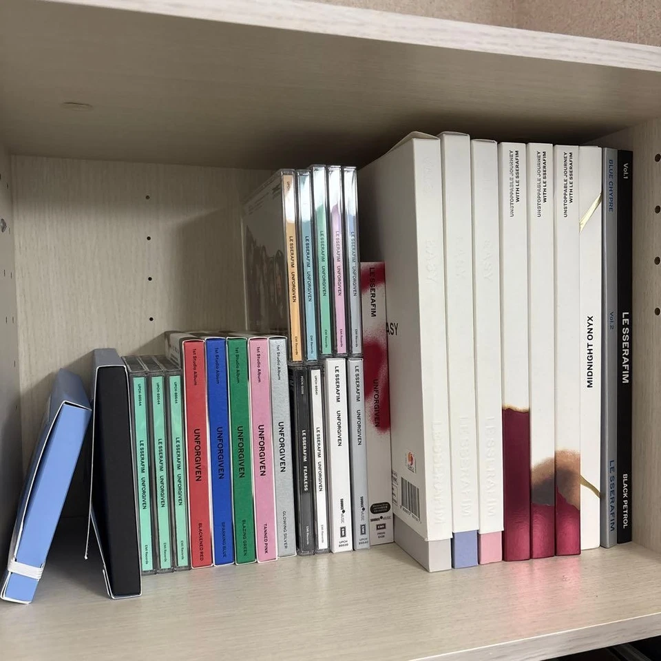 Ventilateur de porte-clés pour cartes à collectionner en vrac Le Serafim