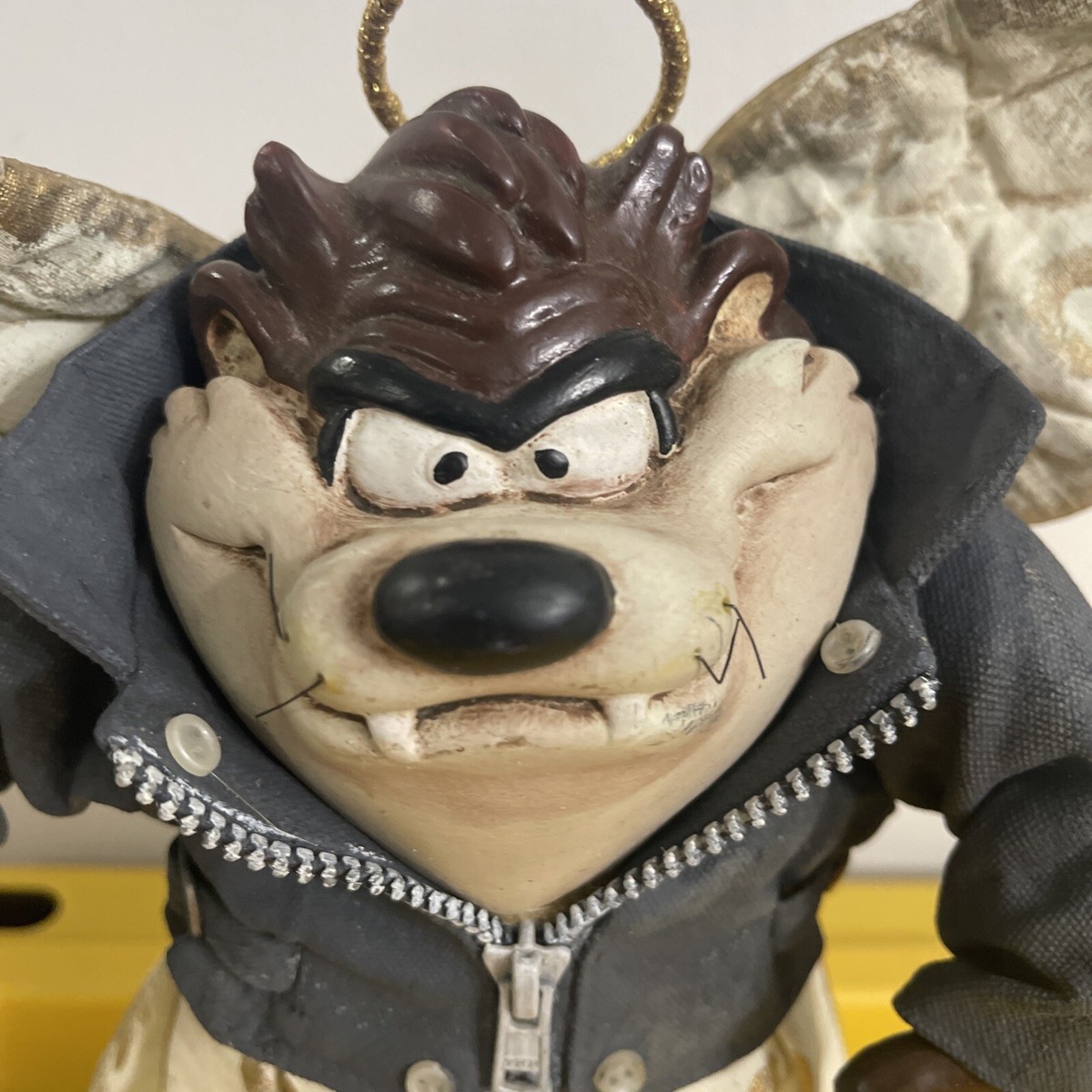 Warner Bros Taz Tazmanian Devil Christmas Tree Topper 10 Warner Bros Taz Tazmanian Devil Christmas Tree Topper 10