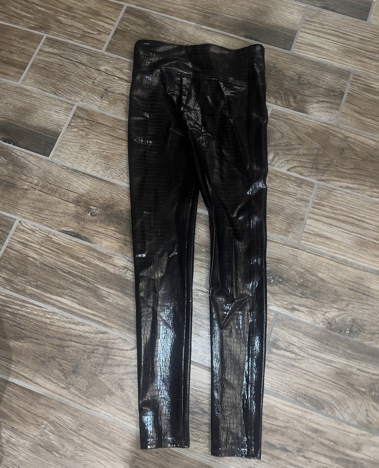New Spanx Faux Leather Croc Leggings for Women, Size Medium image 5