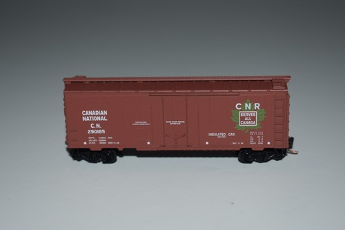 Carro de carga de una sola puerta MTL Canadian National 40' escala N 290165 C34279 | Zustand: Used