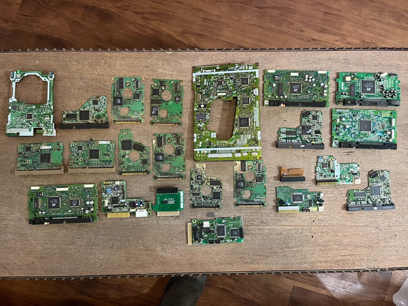 4.23 Lbs. Vintage Hard Drive CD ROM Circuit Boards Scrap For Gold